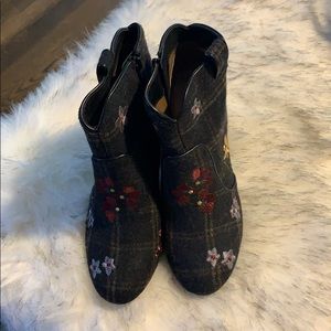 Indigo Rd. Booties - Fabric - Excellent Condition